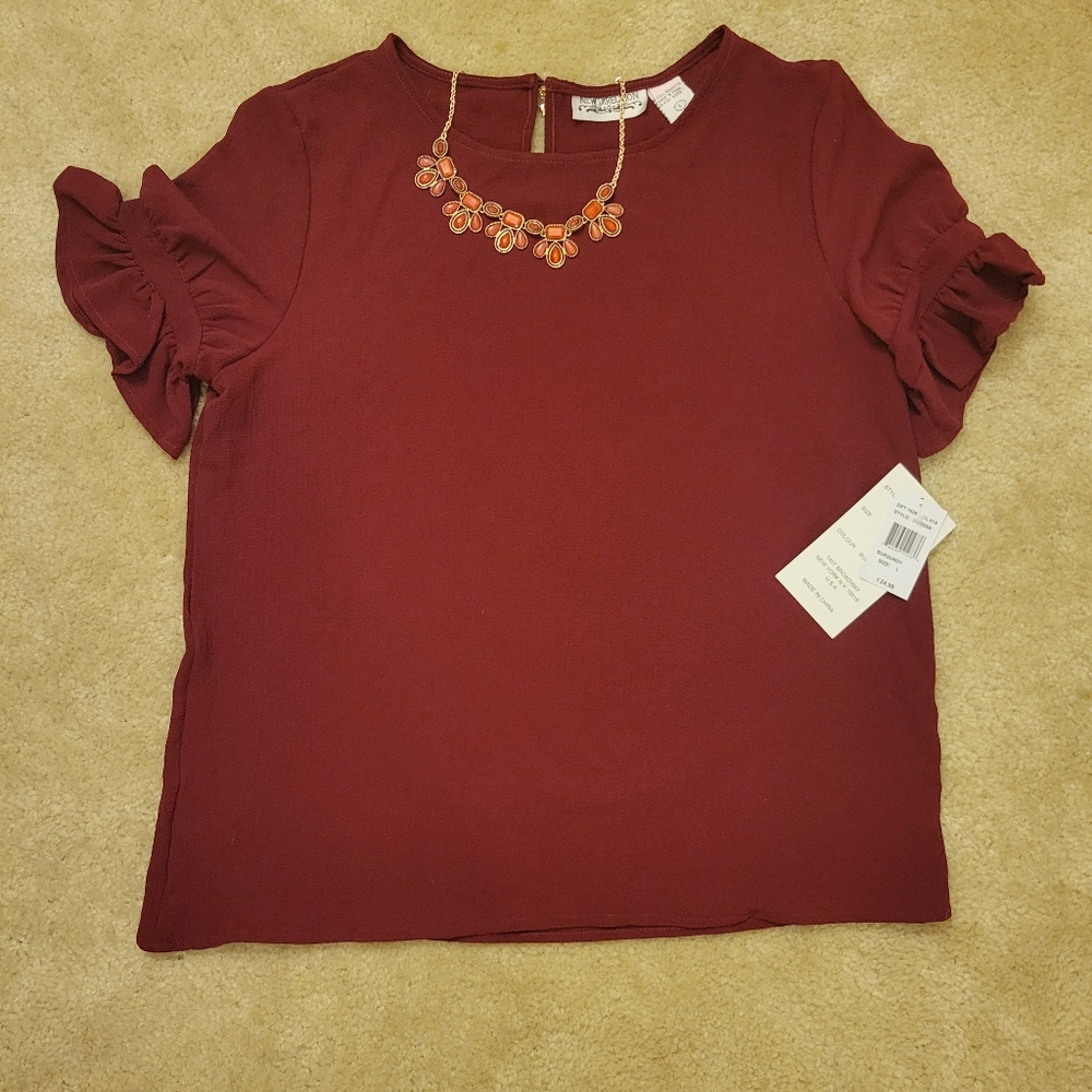 Ruffle short sleeve blouse